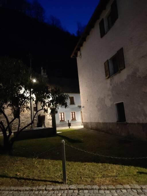Apartment Armonia Edificio Storico Del 1563. Cevio